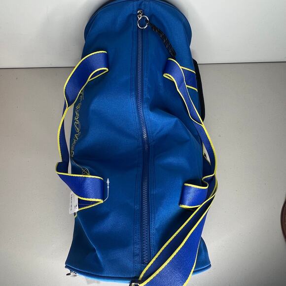 Free People Movement Blue Gym Duffle Bag NWT - Picture 7 of 11